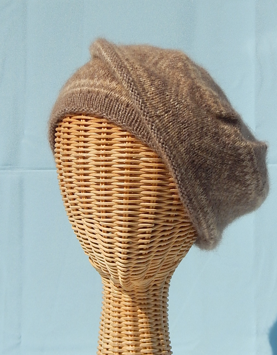 Tundra Beret (click to enlarge)